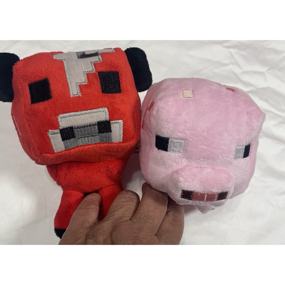 Minecraft Animal Plush 7" Red Mooshroom Jazwares , And Pink Pig